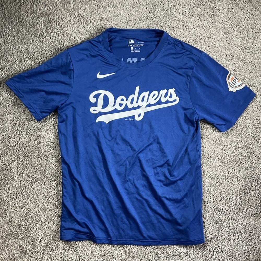 Nike Tee Mens LA Dodgers Athletic Shirt Sz Medium Polyester Cal Ripken Baseball